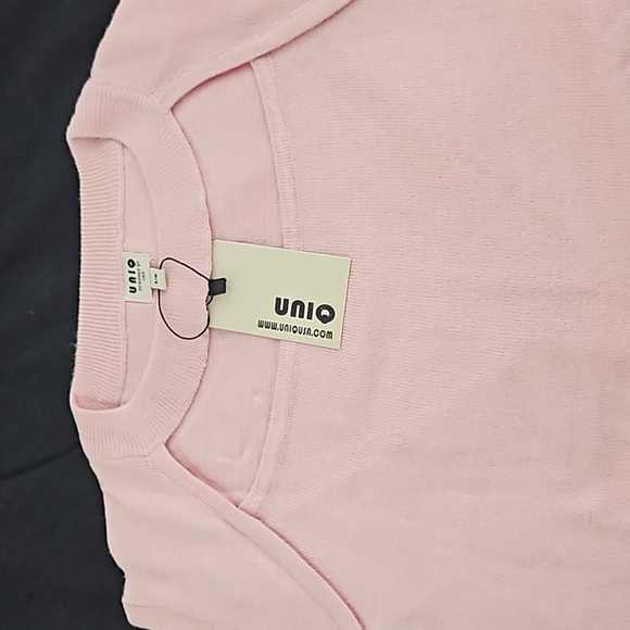 UNIQ, NWT, Long Sleeve Lightweight Sweater, Cutout Detail,S/M,Pink - Picture 3 of 9
